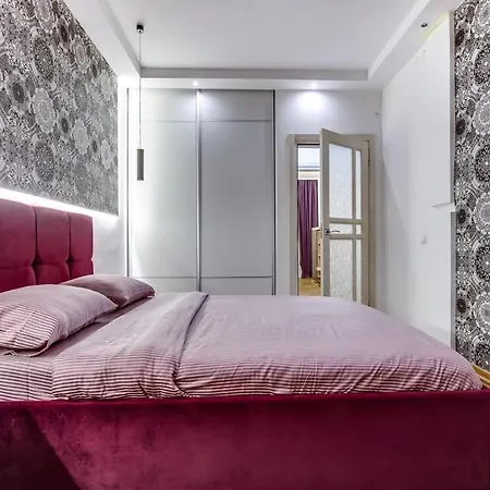 Kniazia Sviatoslava Appartement *